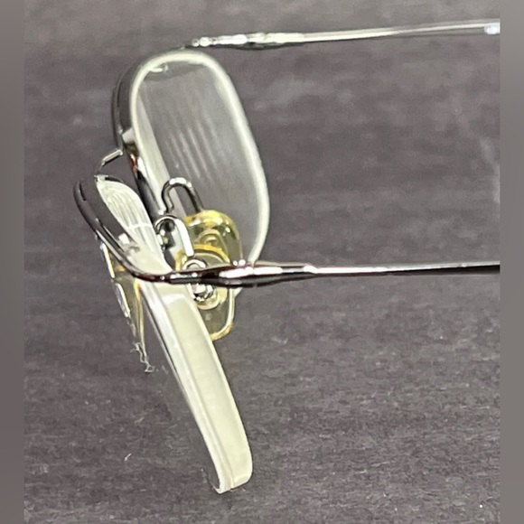 Ladies Giorgio Armani 1063 Titanium Metal Eyeglass Frames 54-18-140 - Picture 2 of 6